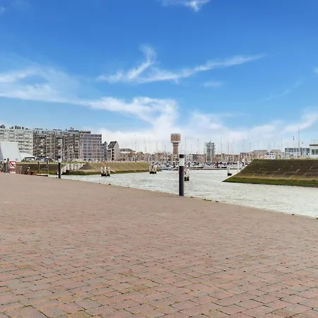 Duplex In Near Grand Place, Cleaning Included Apartamento Blankenberge
